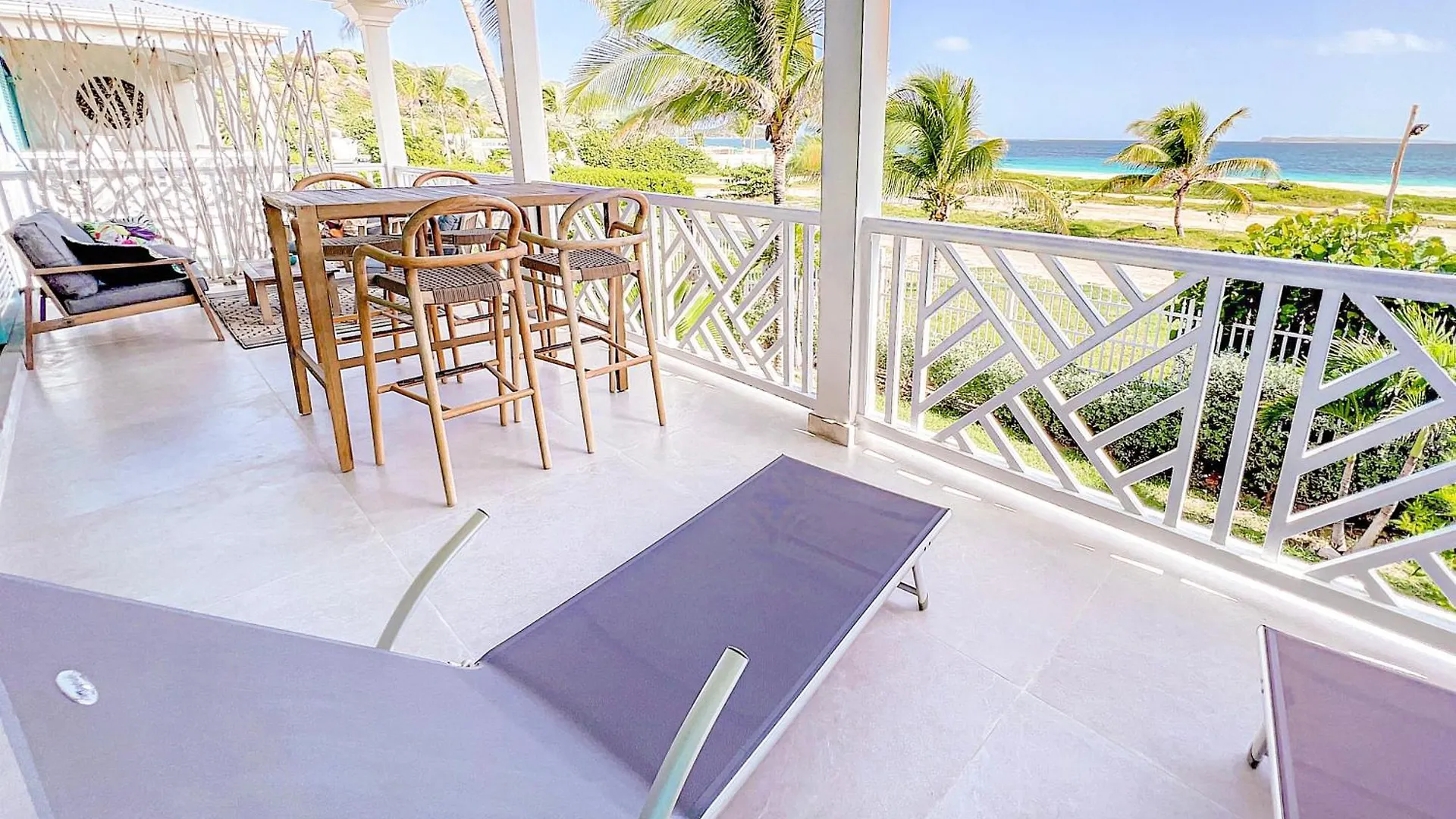 Princess Manon Beachfront Ocean View Orient Bay Dom wakacyjny